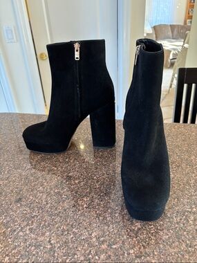 Coach Ladies Black Suede Platform Block Heel Ankle Boots-8-GORGEOUS!